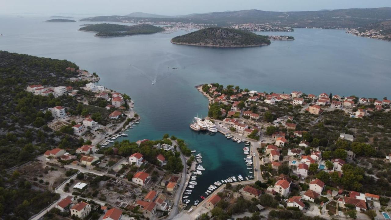 Apartment Lavanda Nova Ražanj Eksteriør billede