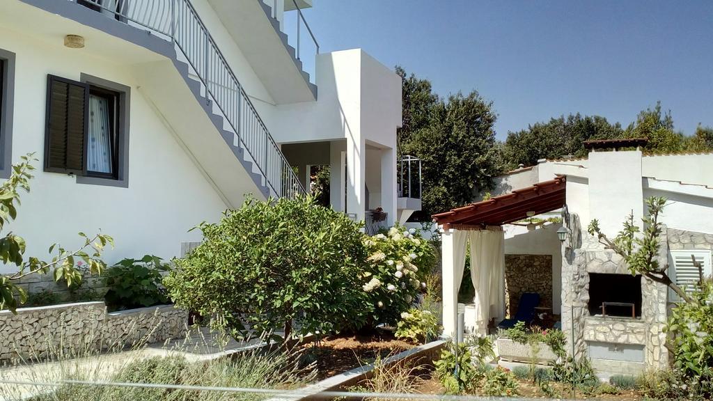 Apartment Lavanda Nova Ražanj Eksteriør billede
